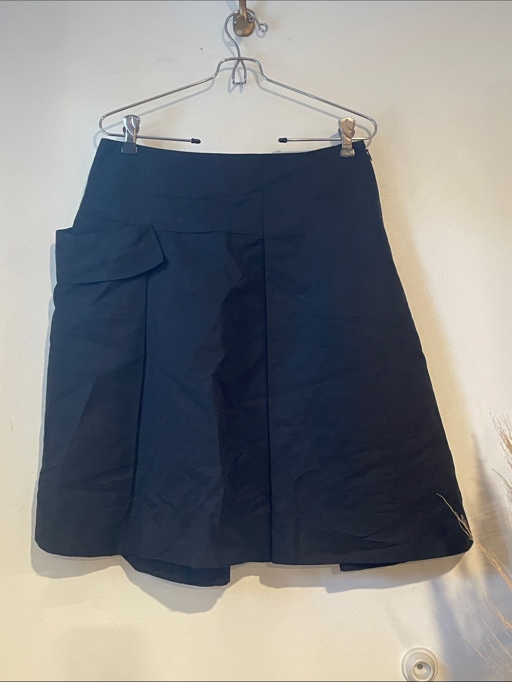 Sinclaire 10 Skirt in Black Sz 8 B131